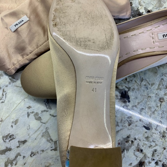 Miu Miu Crystal Low Heel Satin Pumps - Picture 5 of 6